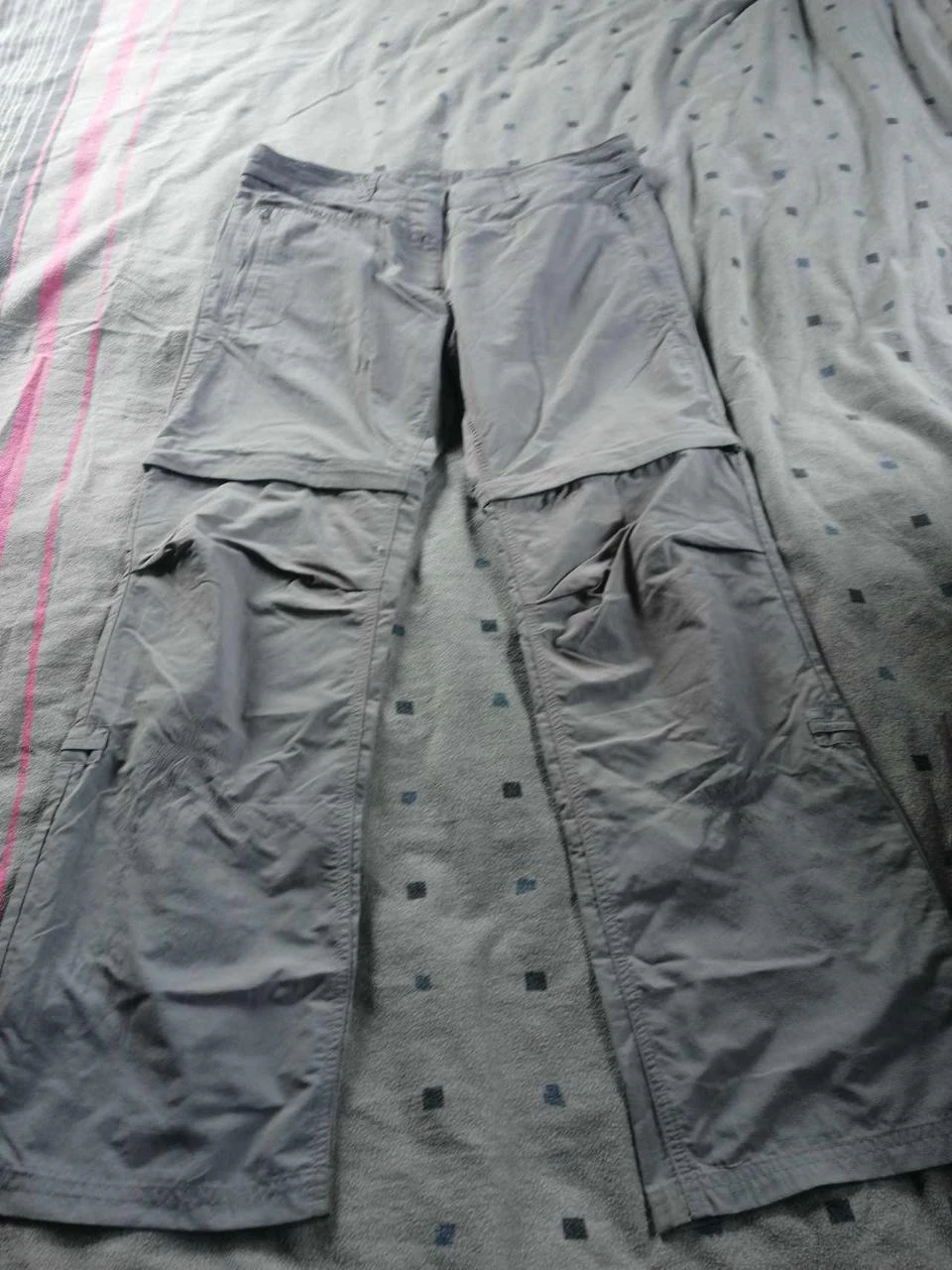 broek afritsbaar merk quechua - maat eu 42 - als nieuw